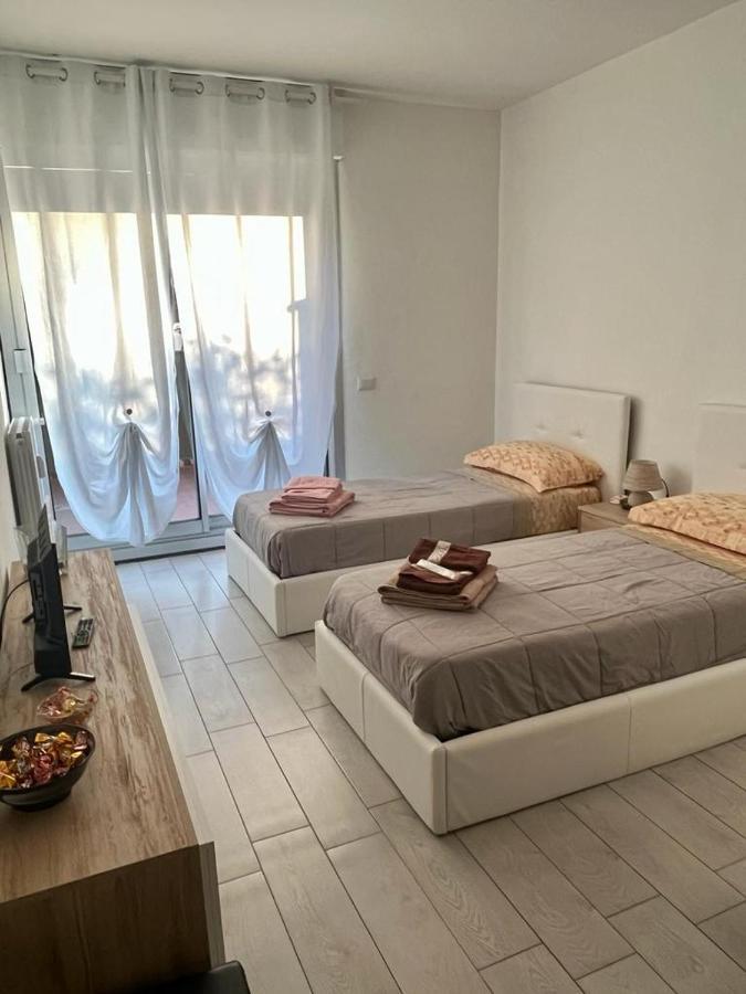 Einaudi Apartment Cologno Monzese Luaran gambar